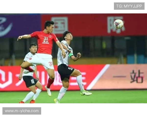 江苏队小组赛十比零战胜香港队，展现强大进攻火力